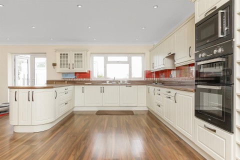 Click the photo for more details of Station Road, Dunton Bassett, Lutterworth, LE17