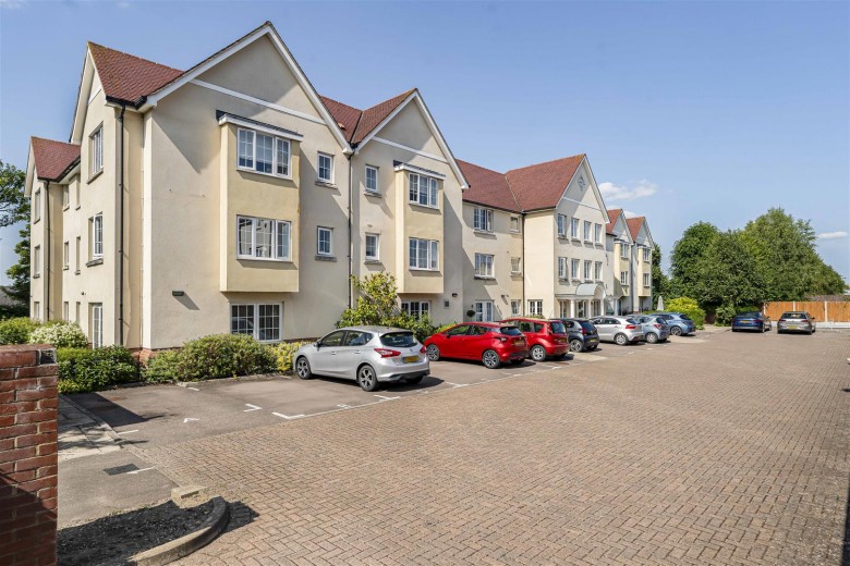 Click the photo for more details of South Road, Saffron Walden