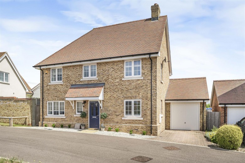 Click the photo for more details of Franklin Drive, Elsenham, Bishop's Stortford