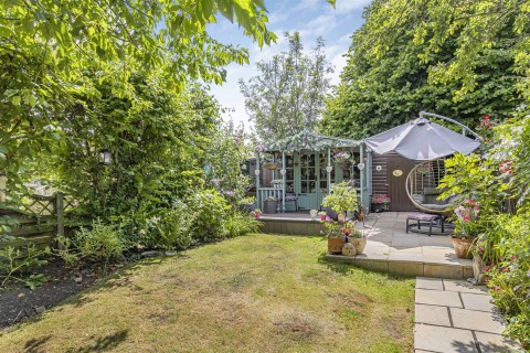 Click the photo for more details of Hamlet Road, Haverhill