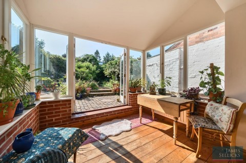 Click the photo for more details of Bank House, The Bank, Shearsby, Lutterworth