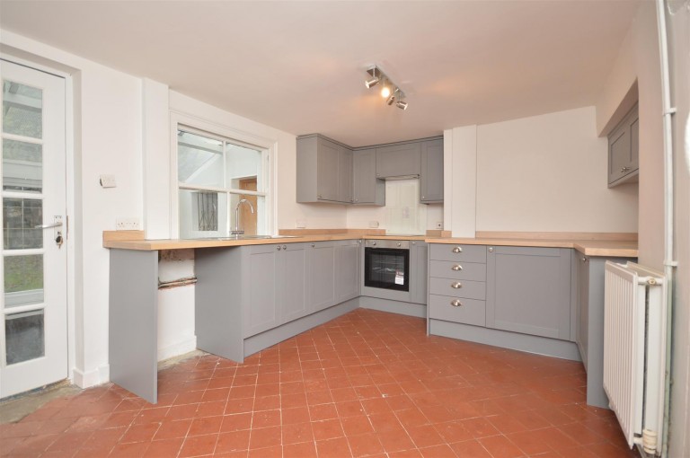 Images for Main Street, Hackthorn, Lincoln