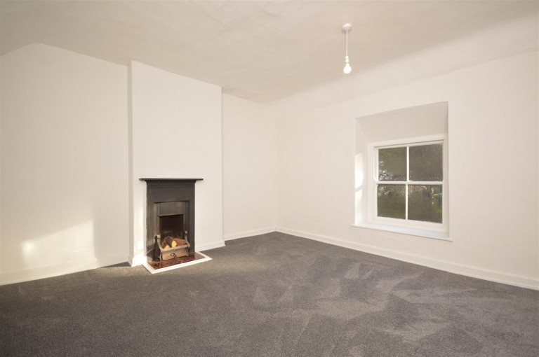 Images for Main Street, Hackthorn, Lincoln