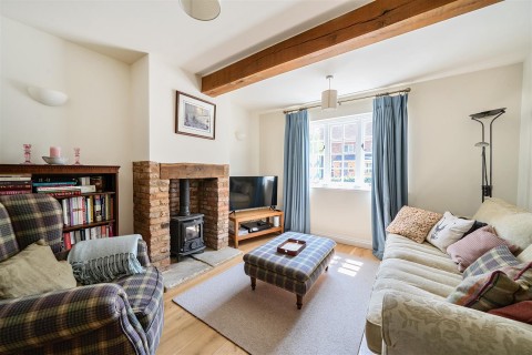 Click the photo for more details of Wappenham Road, Abthorpe, NN12