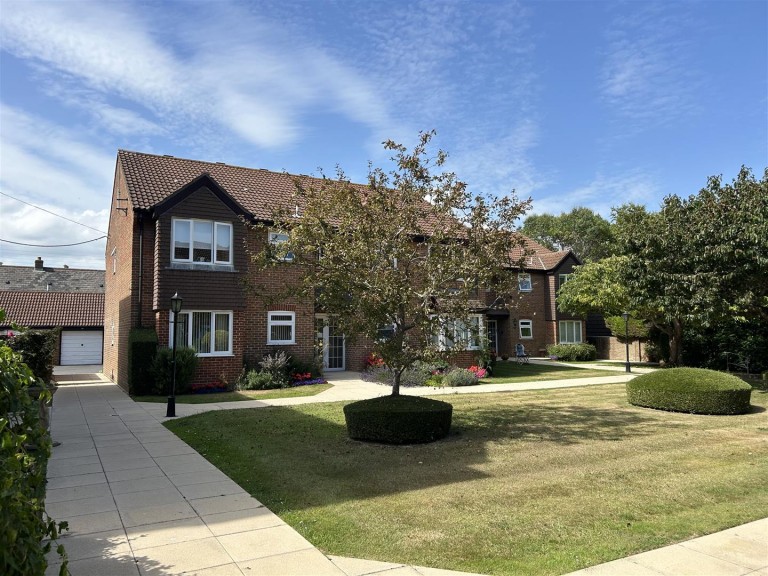 Images for Meadow Court, Bridport