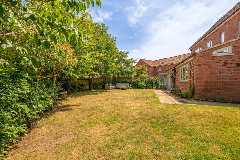 Images for Manor Paddocks, Bassingham, Lincoln