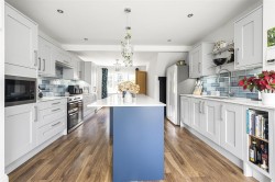 Images for Heathfield, Newton Abbot