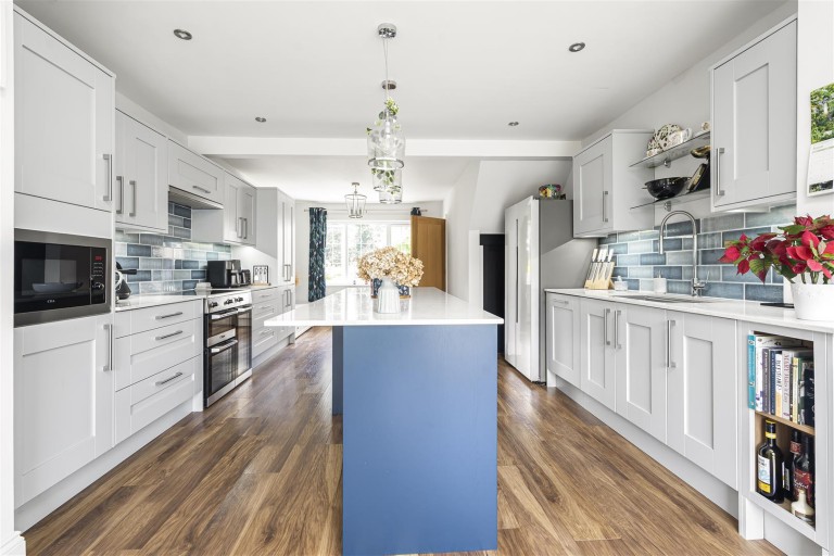 Images for Heathfield, Newton Abbot