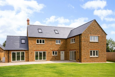 Click the photo for more details of Quarry Road, Hornton