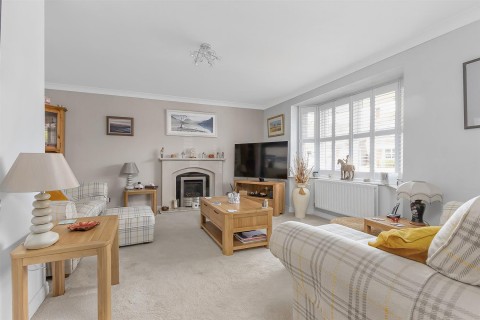 Click the photo for more details of Cunningham Drive, Lutterworth, LE17