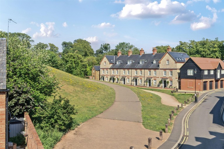 Images for Castle Lane, Towcester, NN12