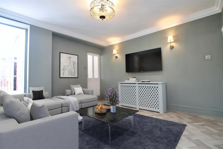 Images for North Parade, Grantham