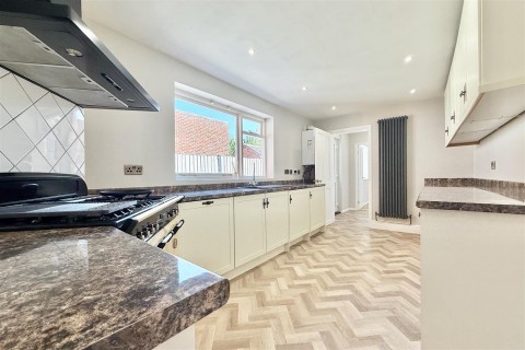 Click the photo for more details of North Parade, Grantham