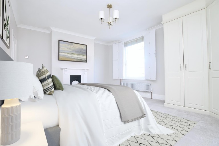 Images for North Parade, Grantham