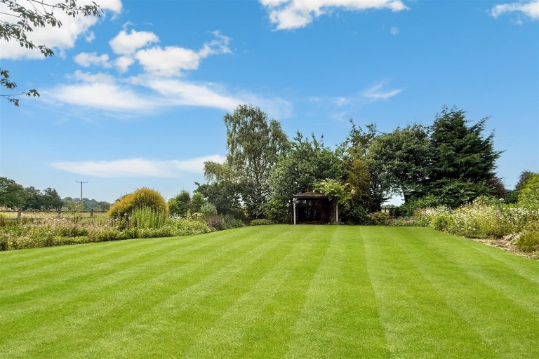 Images for Low Fields, Fulbeck