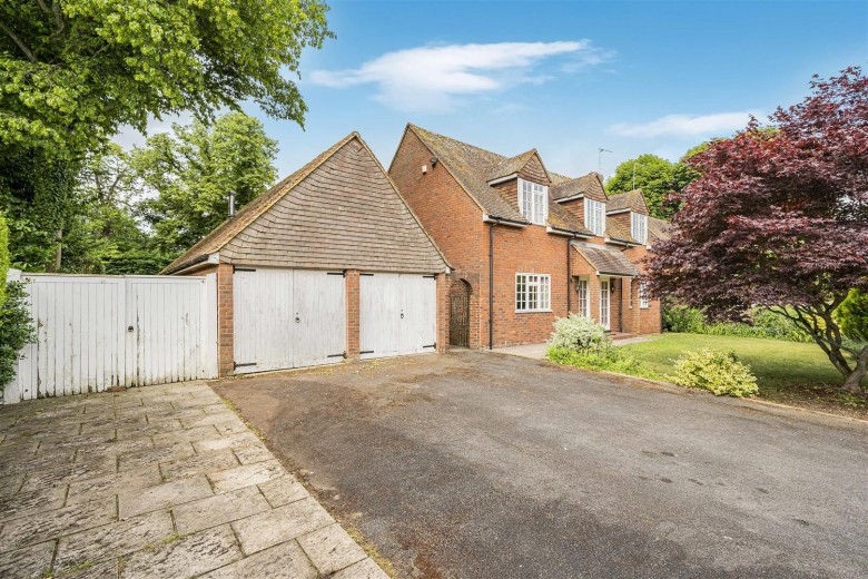 Click the photo for more details of Spring Lane, Watlington