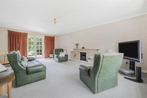 Click the photo for more details of Spring Lane, Watlington