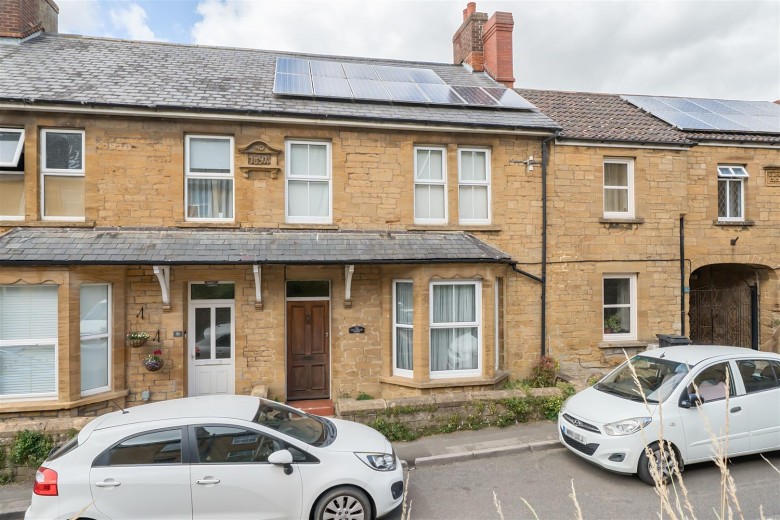 Click the photo for more details of High Street, Stoke-Sub-Hamdon, Somerset