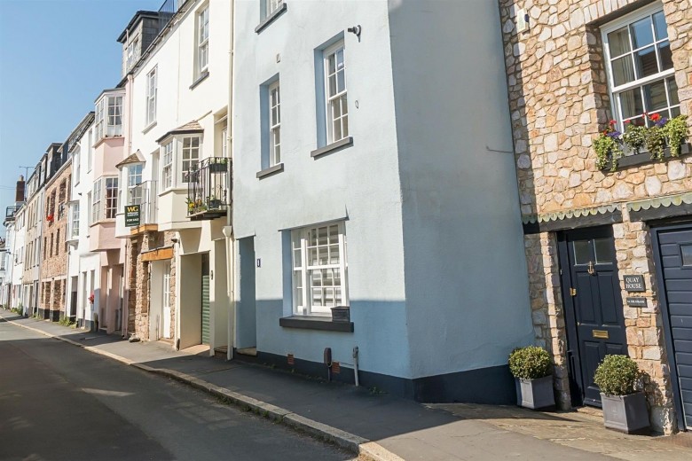 Click the photo for more details of The Strand, Topsham, Exeter