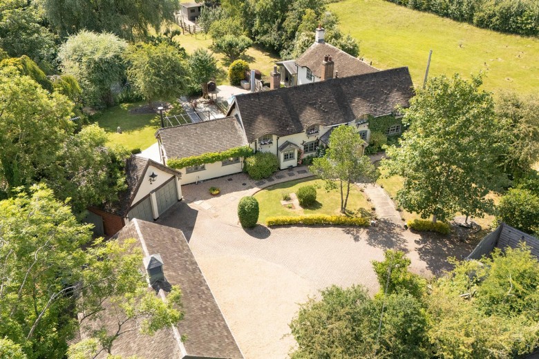 Click the photo for more details of Southam Road, Kites Hardwick, Rugby