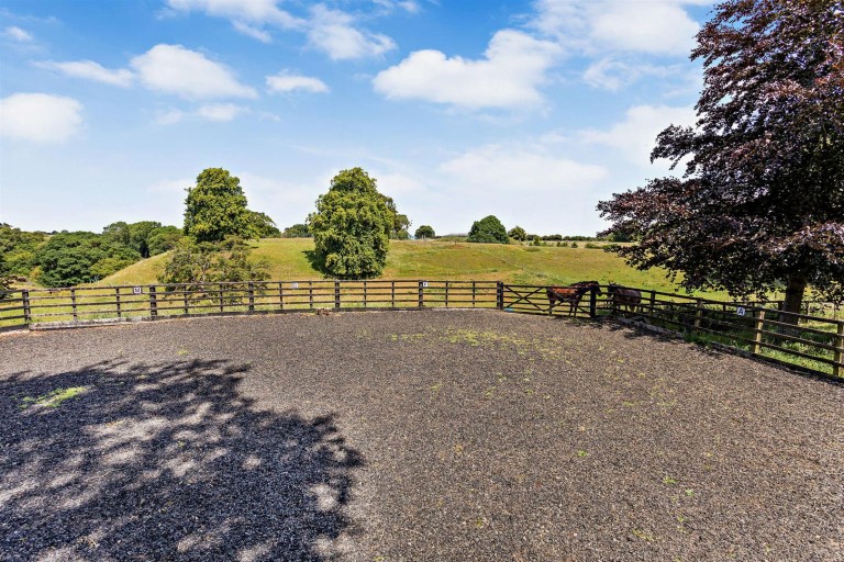 Images for High Street, Somerby