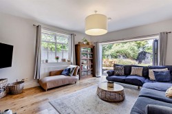Images for High Street, Somerby