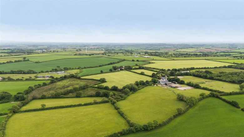 Click the photo for more details of West Putford, Holsworthy