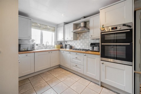 Click the photo for more details of The Old Woodyard, Silverstone, NN12