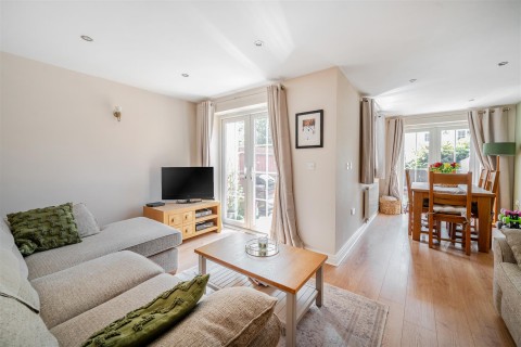 Click the photo for more details of The Old Woodyard, Silverstone, NN12