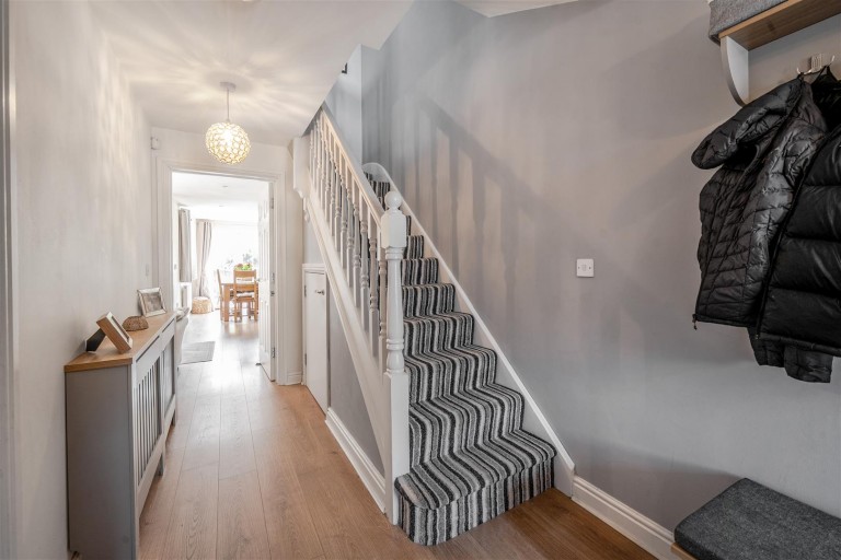 Images for The Old Woodyard, Silverstone, NN12