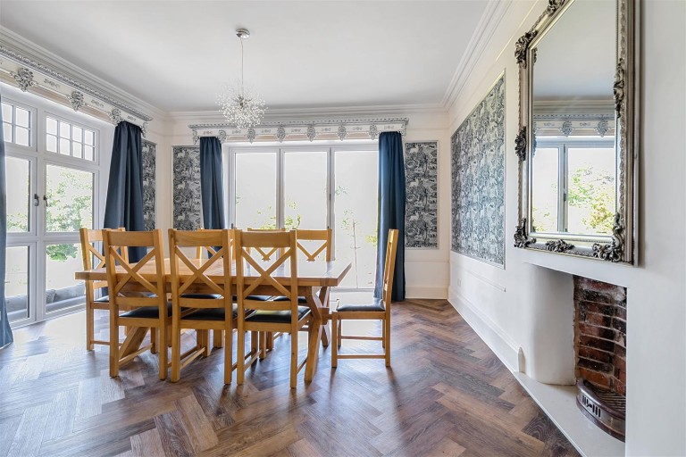 Images for Dunheved Road, Launceston
