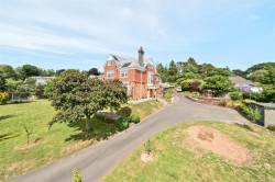 Images for Dunheved Road, Launceston