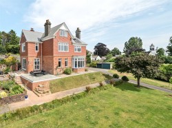 Images for Dunheved Road, Launceston