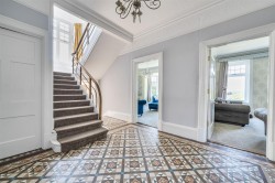 Images for Dunheved Road, Launceston