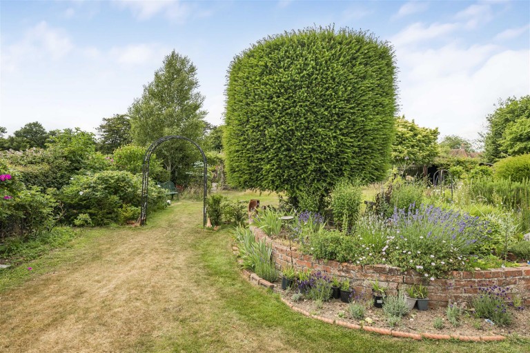 Images for Park Corner, Nettlebed, Henley-On-Thames