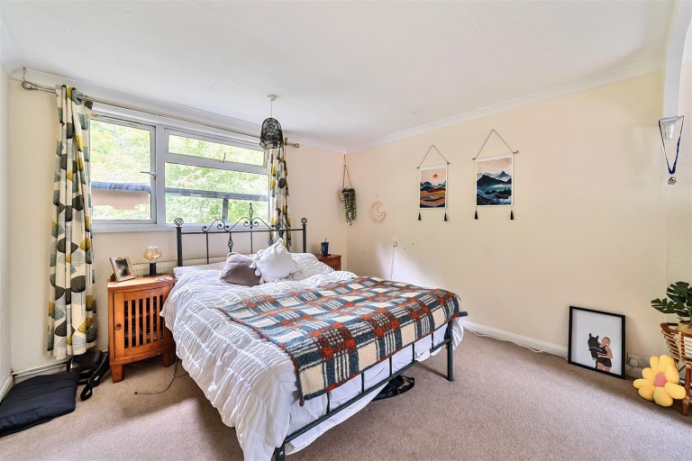 Images for Silver Street Lane, Brokerswood