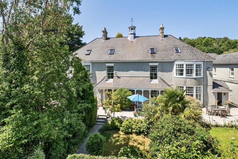 Click the photo for more details of Stokelake, Chudleigh, Newton Abbot