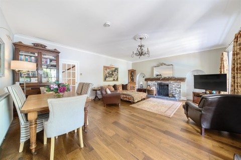 Click the photo for more details of Stokelake, Chudleigh, Newton Abbot