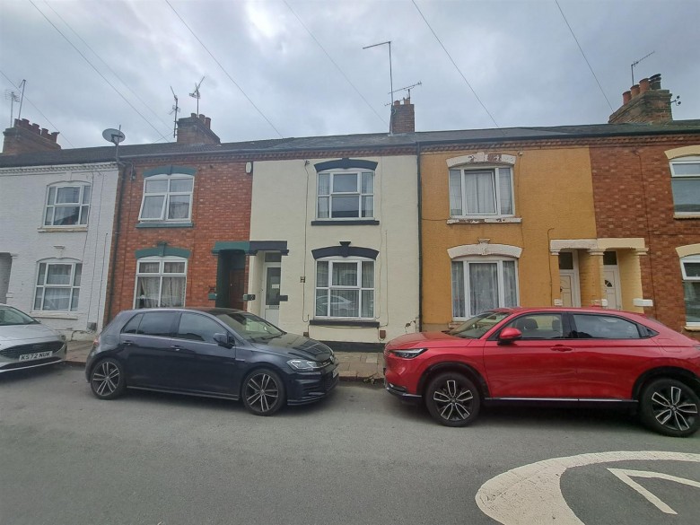Click the photo for more details of Southampton Road, Far Cotton, Northampton, NN4