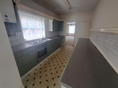 Click the photo for more details of Southampton Road, Far Cotton, Northampton, NN4