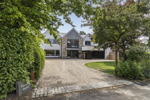 Click the photo for more details of Bourn Bridge Road, Little Abington, Cambridge