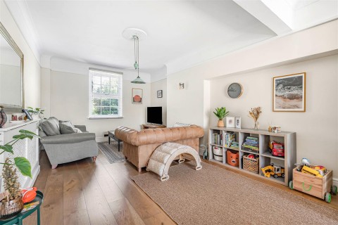 Click the photo for more details of Collins Hill, Fordham