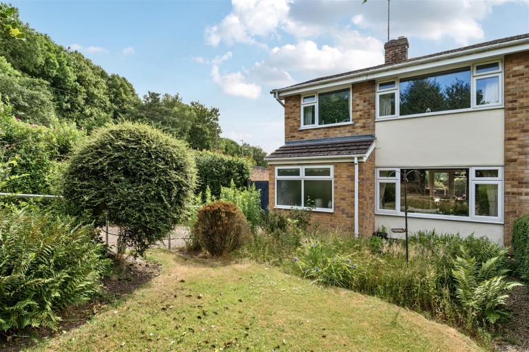 Images for Holyoake Drive, Heather, LE67