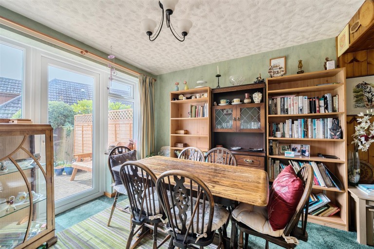 Images for Holyoake Drive, Heather, LE67