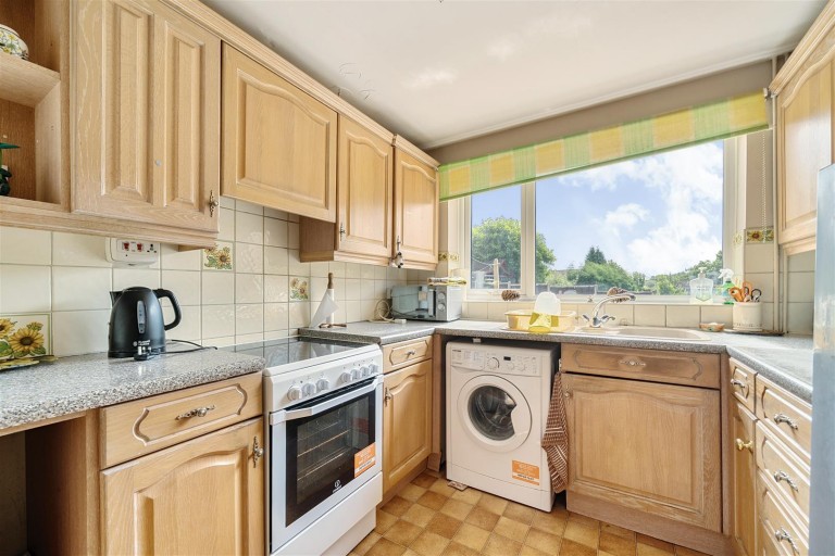 Images for Holyoake Drive, Heather, LE67