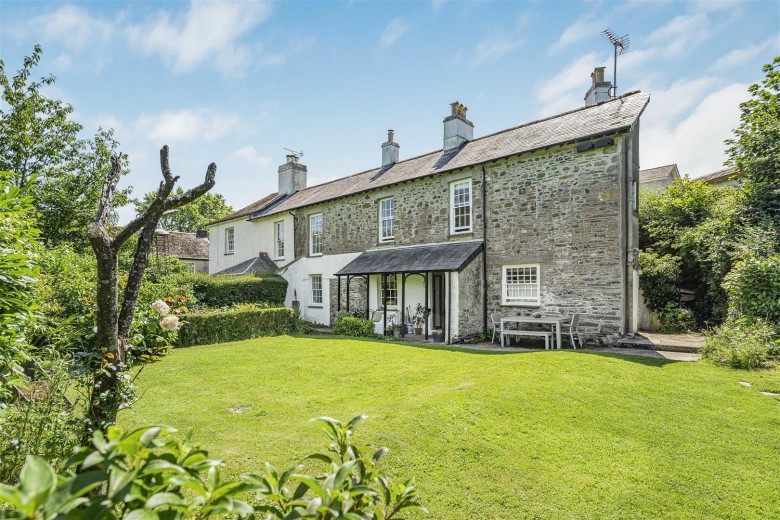 Click the photo for more details of Avonwick, South Brent