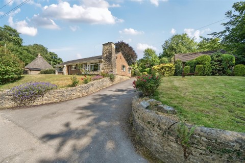 Click the photo for more details of Badbury, Swindon