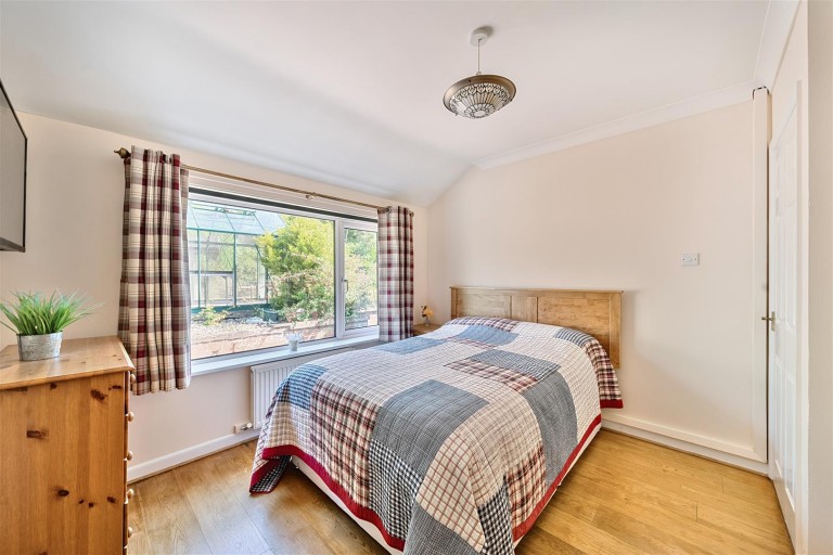 Images for Badbury, Swindon