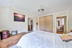 Images for Badbury, Swindon