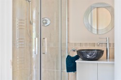 Images for Badbury, Swindon